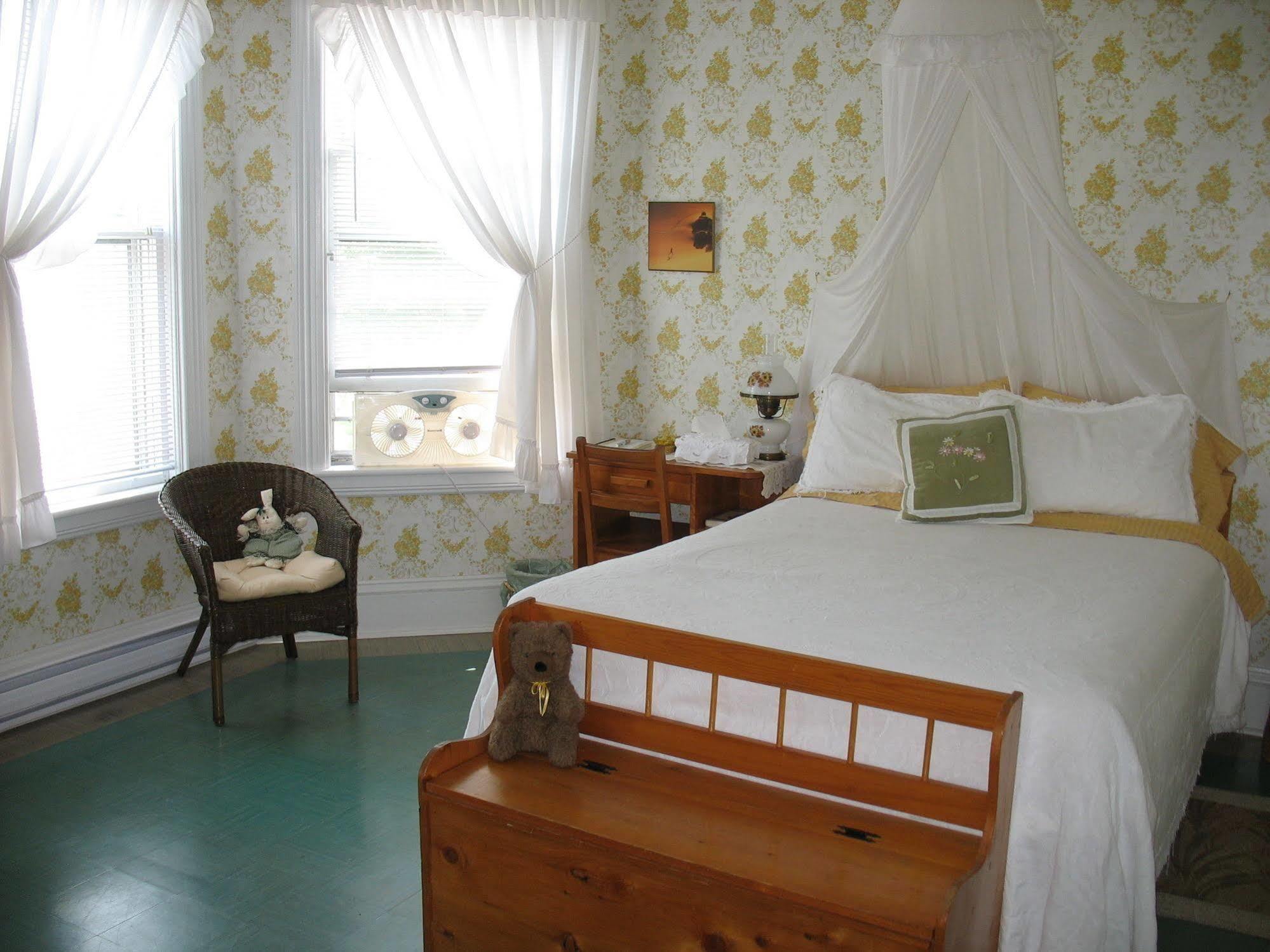 The Nelson House Bed And Breakfast Stewiacke Exterior photo