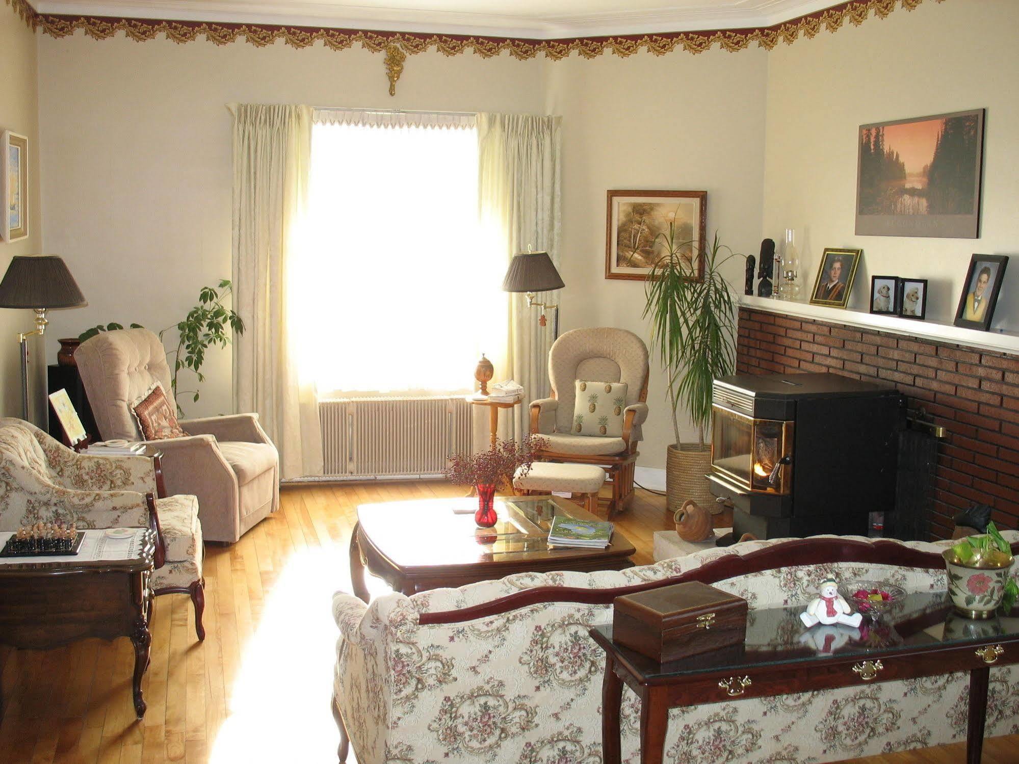 The Nelson House Bed And Breakfast Stewiacke Exterior photo